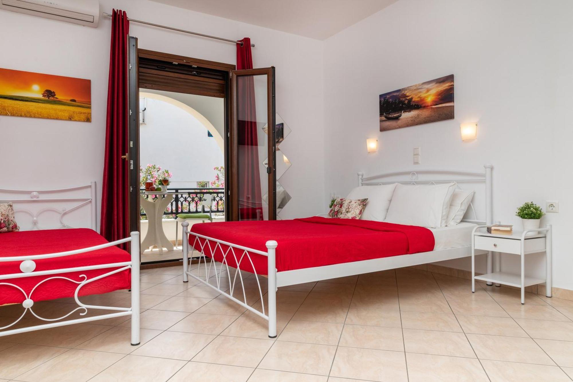 Naxos Diamond Studios Apartments Naxos City 객실 사진