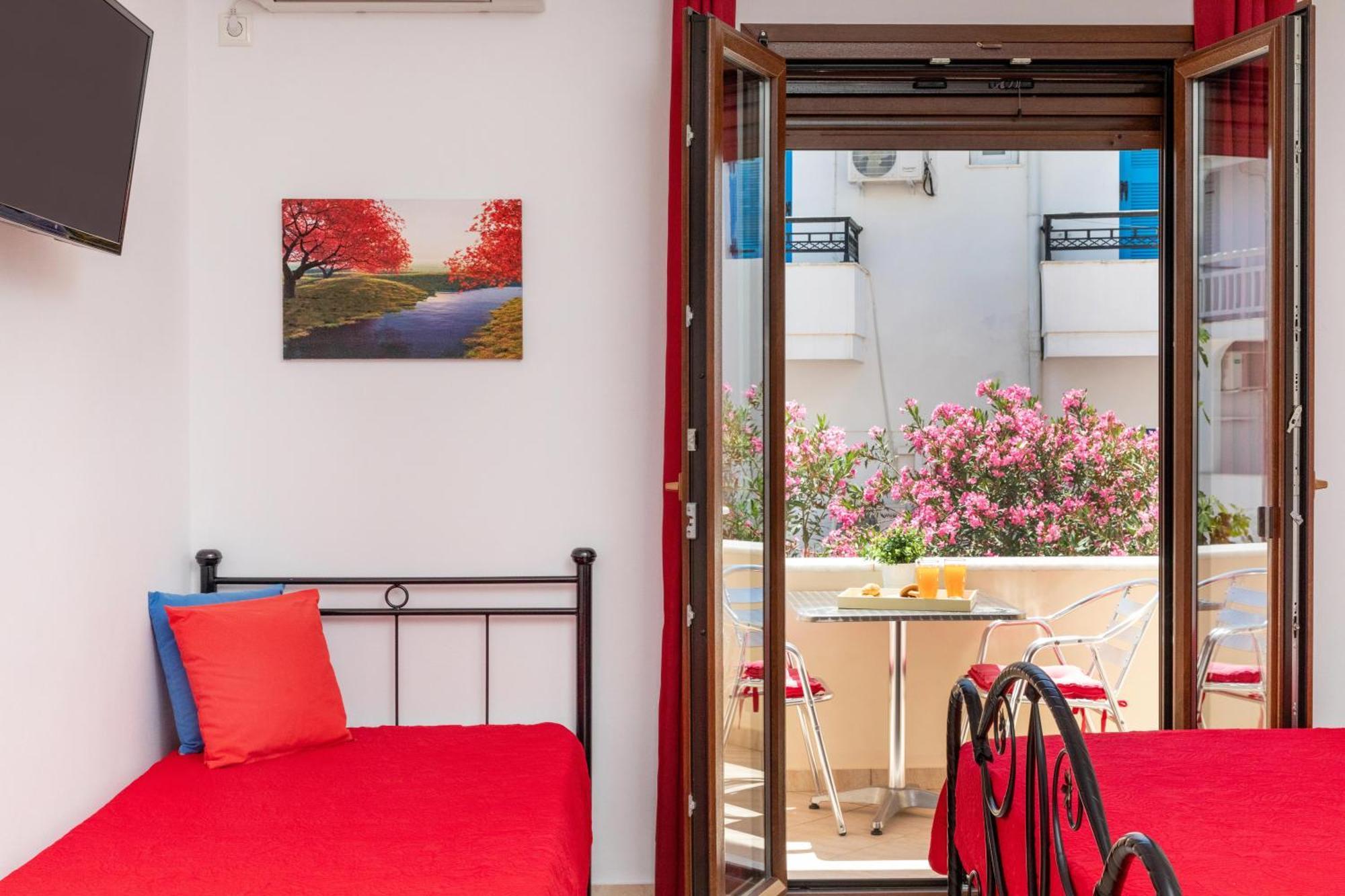 Naxos Diamond Studios Apartments Naxos City 객실 사진